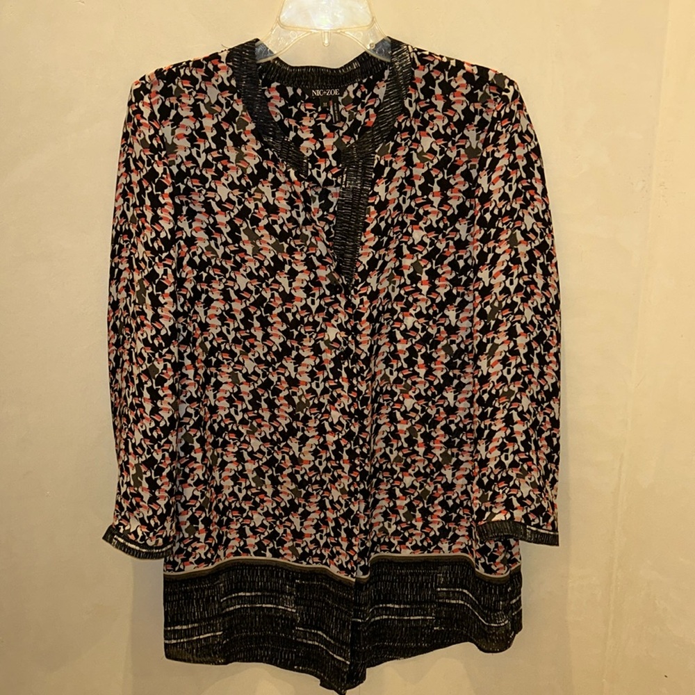 Nic+ZoeToucan Mix Print Split Neck Top EUC